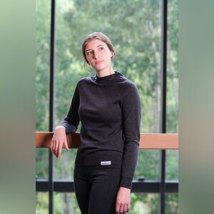 Snowbird Women’s Sz M 100% Merino Wool Turtleneck